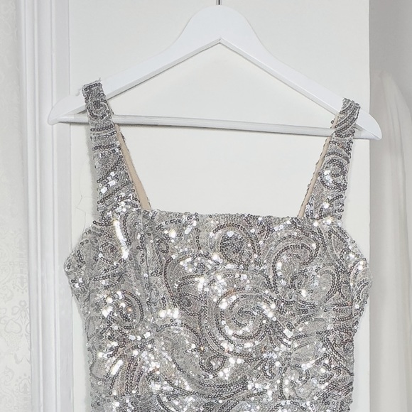 Silver sequin dress [ L ] beaded tangles - Picture 3 of 4
